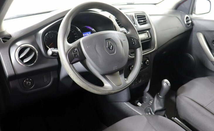Renault Sandero - Фото 5