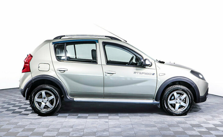 Renault Sandero - Фото 3