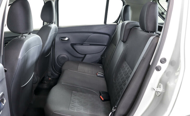 Renault Sandero - Фото 15