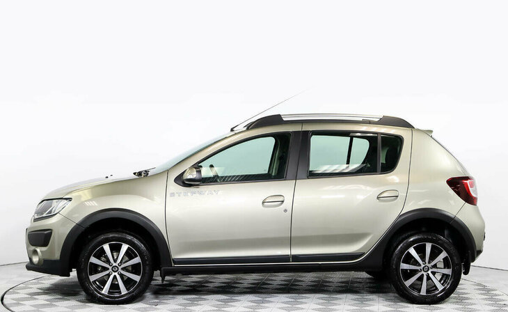 Renault Sandero - Фото 2