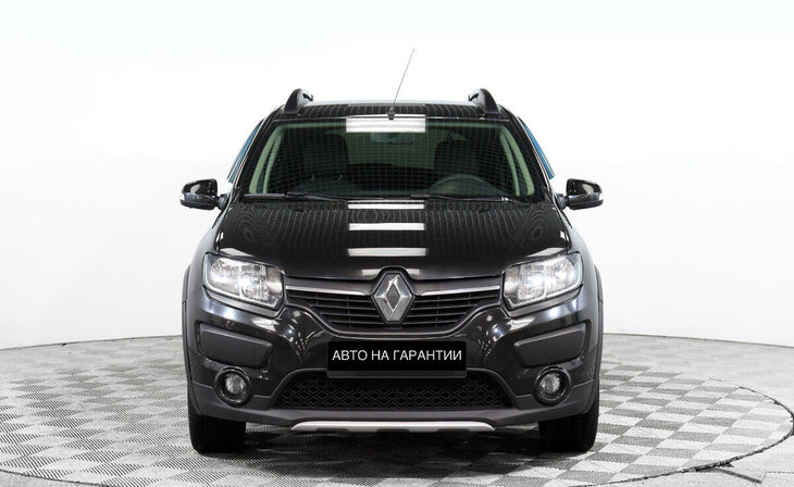 Renault Sandero - Фото 1