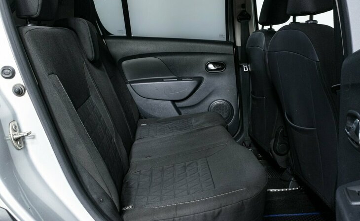 Renault Sandero - Фото 8