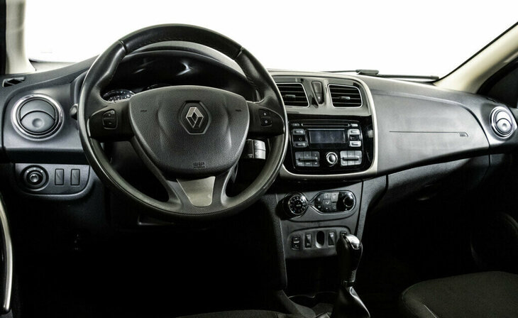Renault Sandero - Фото 6