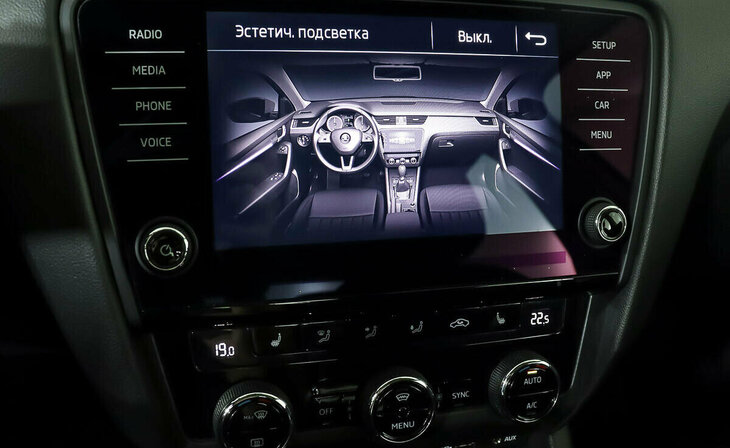 Skoda Octavia - Фото 11