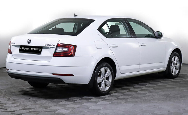 Skoda Octavia - Фото 2
