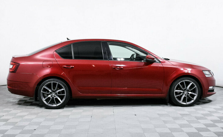 Skoda Octavia - Фото 3