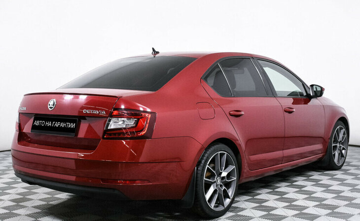 Skoda Octavia - Фото 4