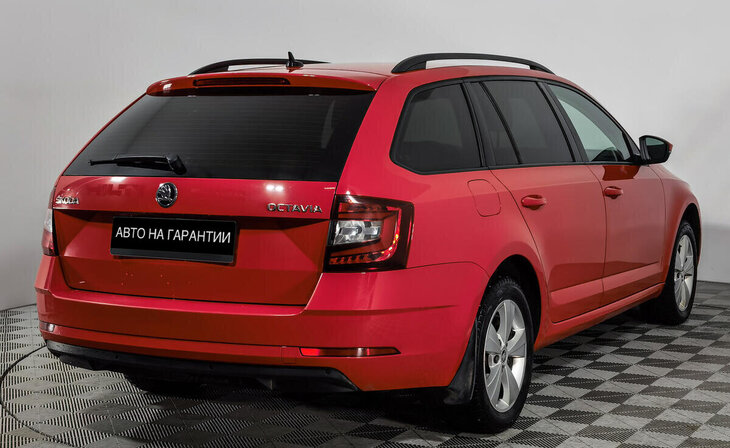 Skoda Octavia - Фото 2
