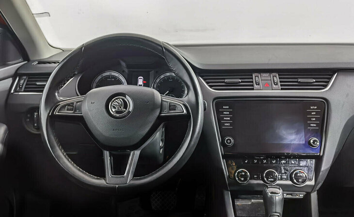 Skoda Octavia - Фото 6
