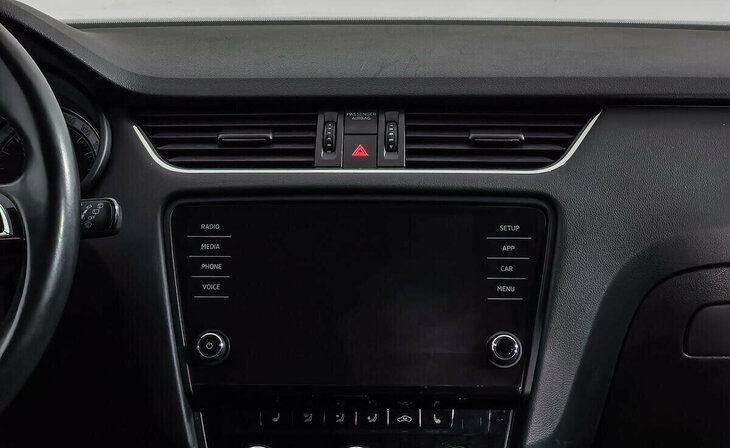 Skoda Octavia - Фото 7