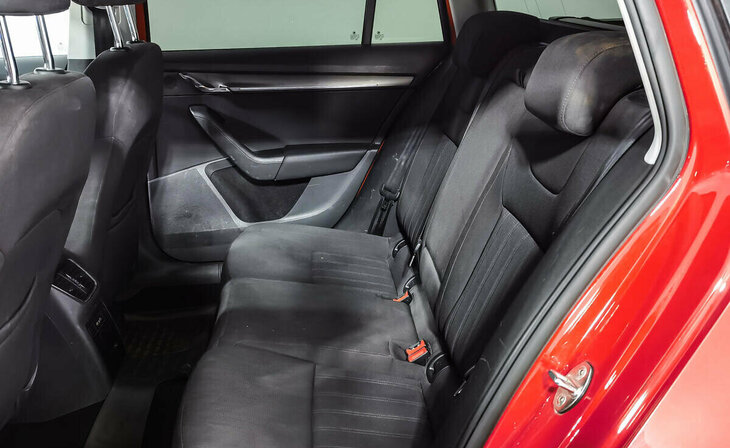 Skoda Octavia - Фото 8