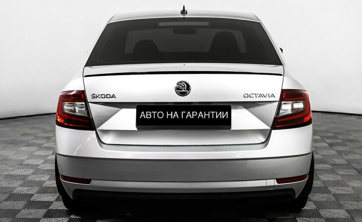 Skoda Octavia - Фото 5