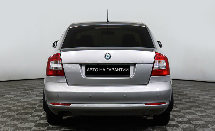 Skoda Octavia - Фото 3