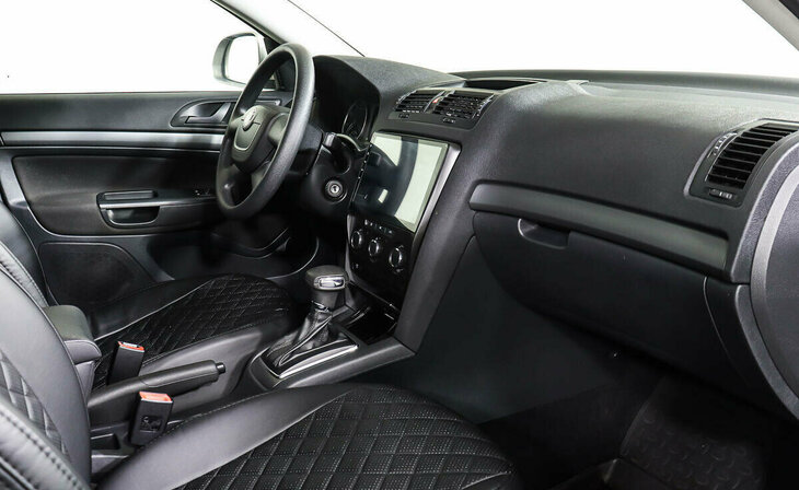 Skoda Octavia - Фото 5