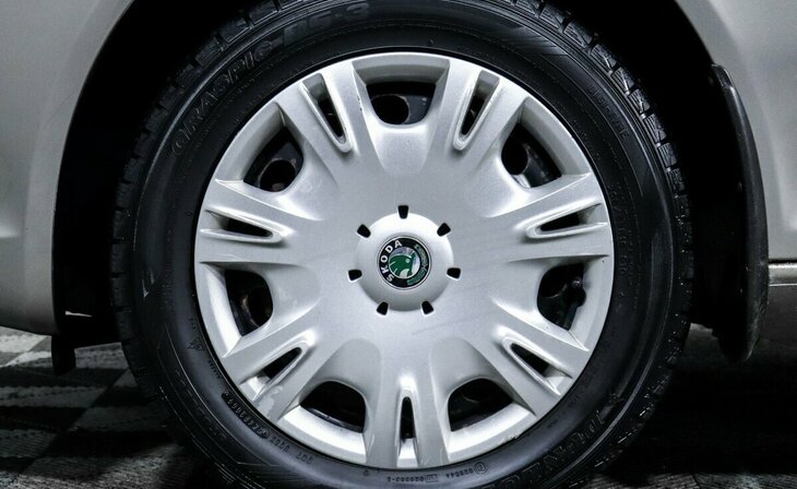 Skoda Octavia - Фото 6