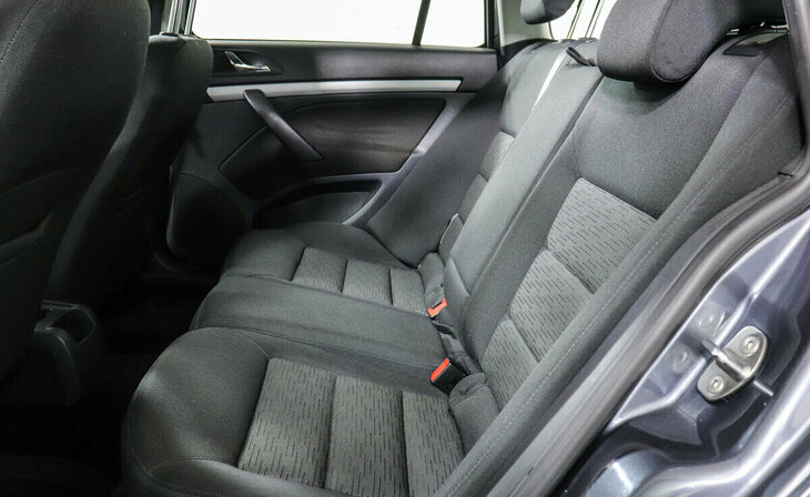 Skoda Octavia - Фото 9