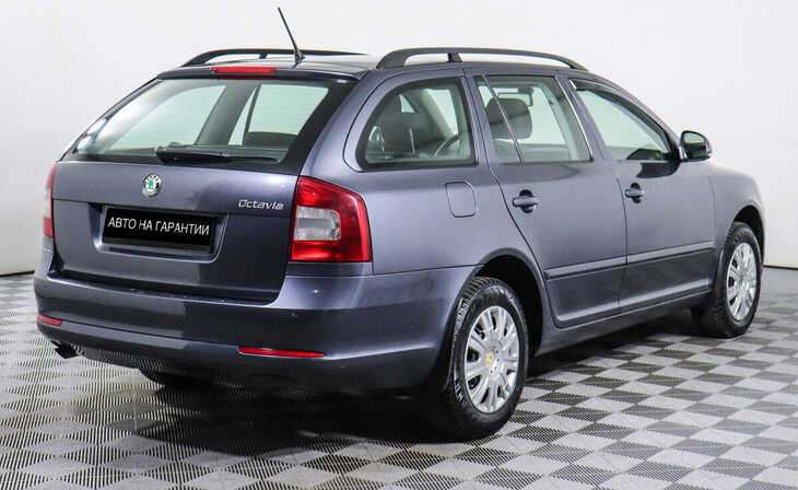 Skoda Octavia - Фото 2