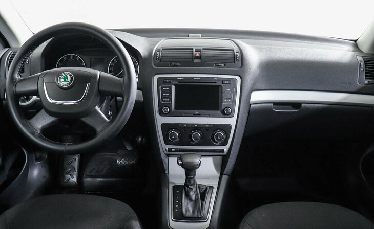 Skoda Octavia - Фото 5