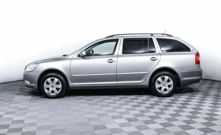 Skoda Octavia - Фото 2