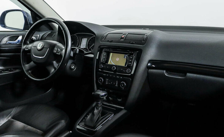 Skoda Octavia - Фото 4