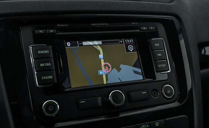 Skoda Octavia - Фото 8