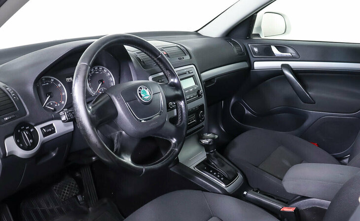 Skoda Octavia - Фото 10