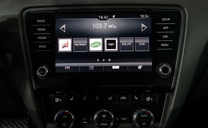 Skoda Octavia - Фото 7