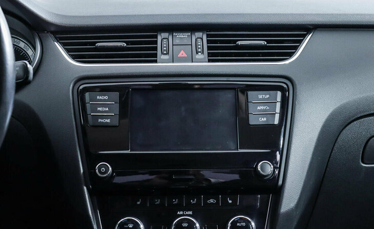 Skoda Octavia - Фото 9
