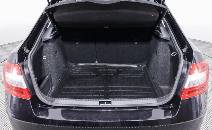 Skoda Octavia - Фото 13