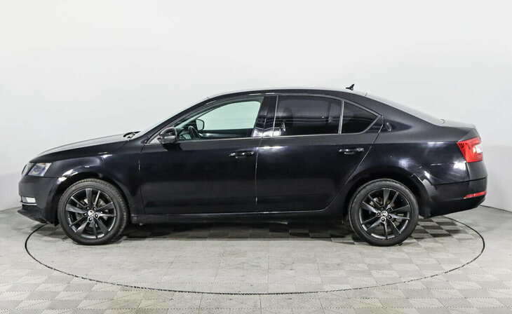 Skoda Octavia - Фото 2