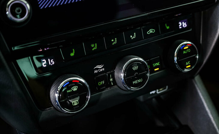 Skoda Octavia - Фото 9