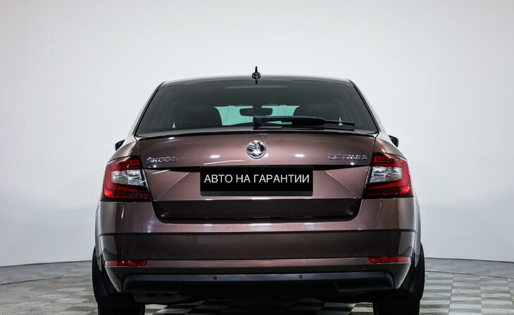Skoda Octavia - Фото 3