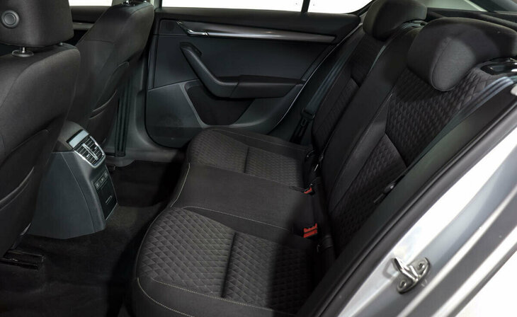 Skoda Octavia - Фото 9