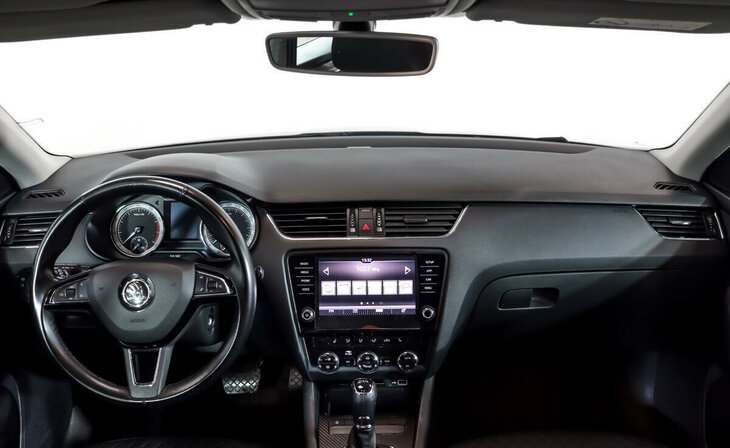 Skoda Octavia - Фото 5