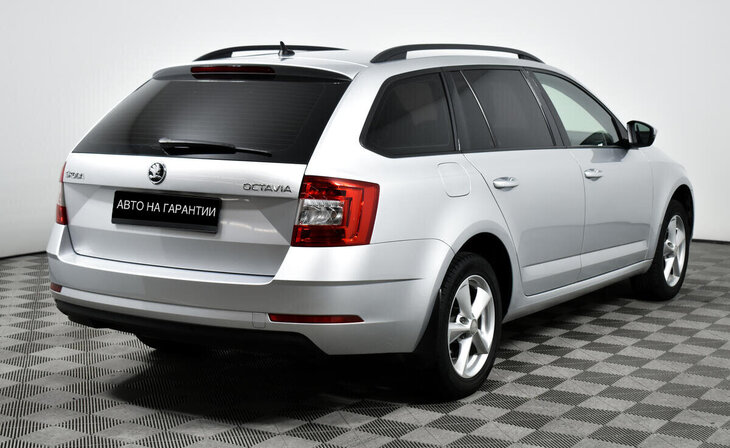 Skoda Octavia - Фото 4