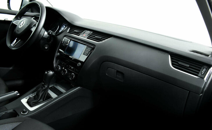 Skoda Octavia - Фото 6