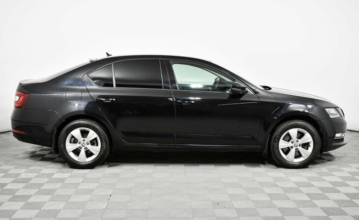 Skoda Octavia - Фото 3