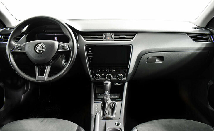 Skoda Octavia - Фото 7