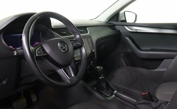 Skoda Octavia - Фото 10