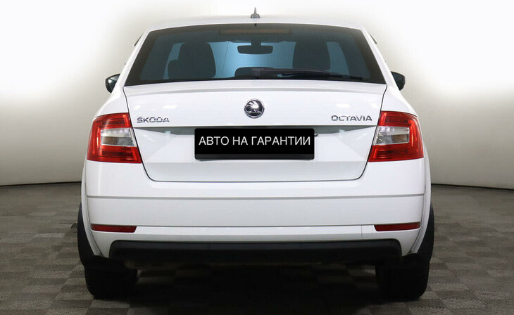Skoda Octavia - Фото 5