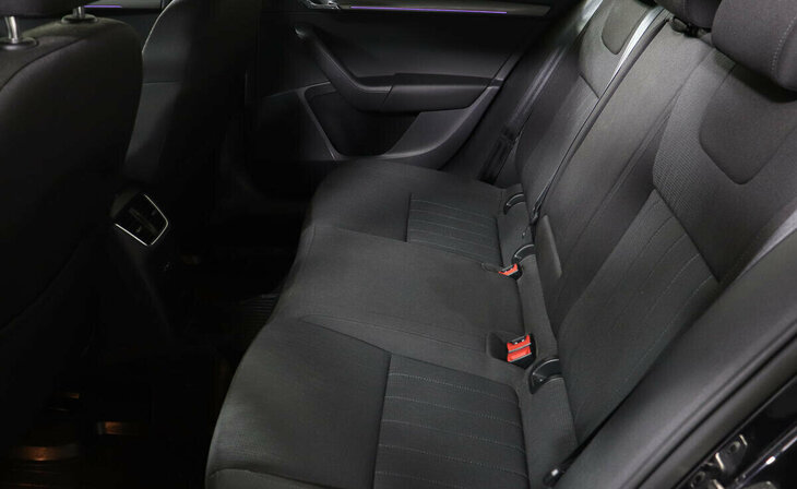 Skoda Octavia - Фото 9