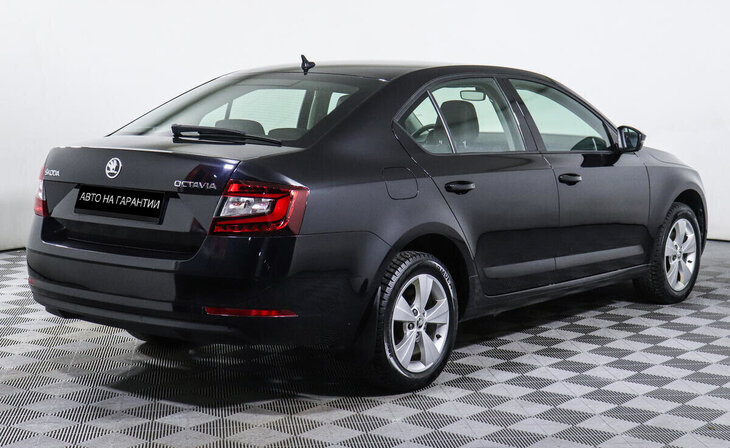 Skoda Octavia - Фото 2