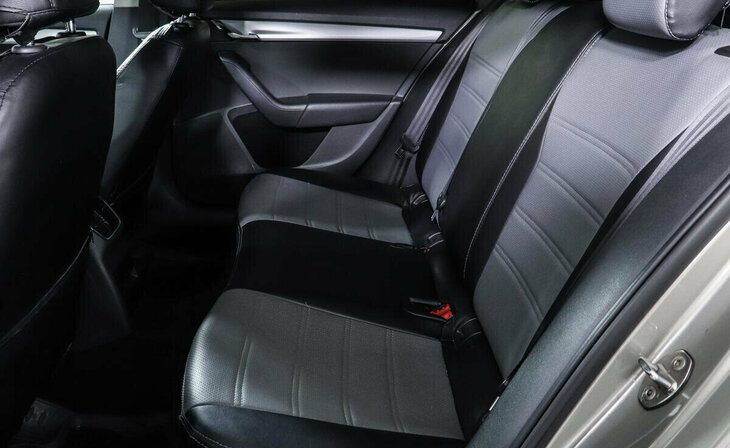 Skoda Octavia - Фото 9