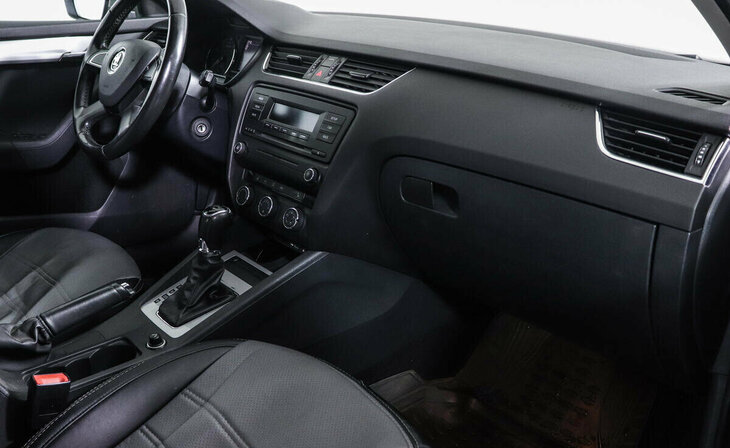 Skoda Octavia - Фото 5