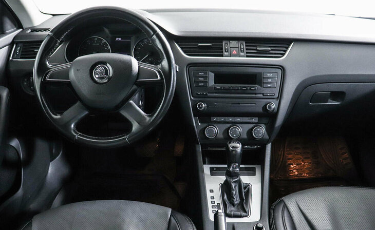 Skoda Octavia - Фото 7