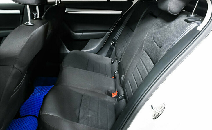 Skoda Octavia - Фото 8