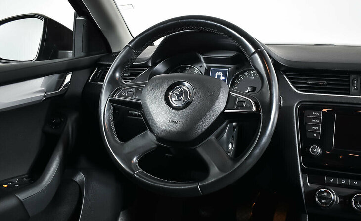 Skoda Octavia - Фото 12