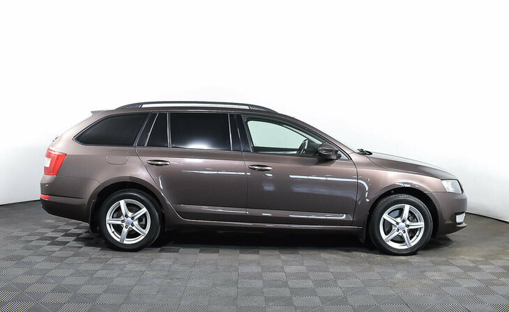 Skoda Octavia - Фото 3