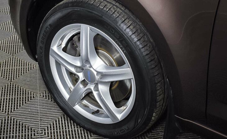 Skoda Octavia - Фото 8