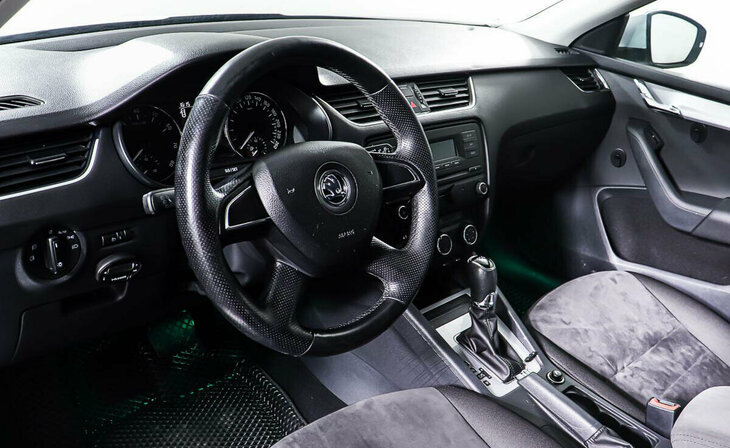 Skoda Octavia - Фото 10